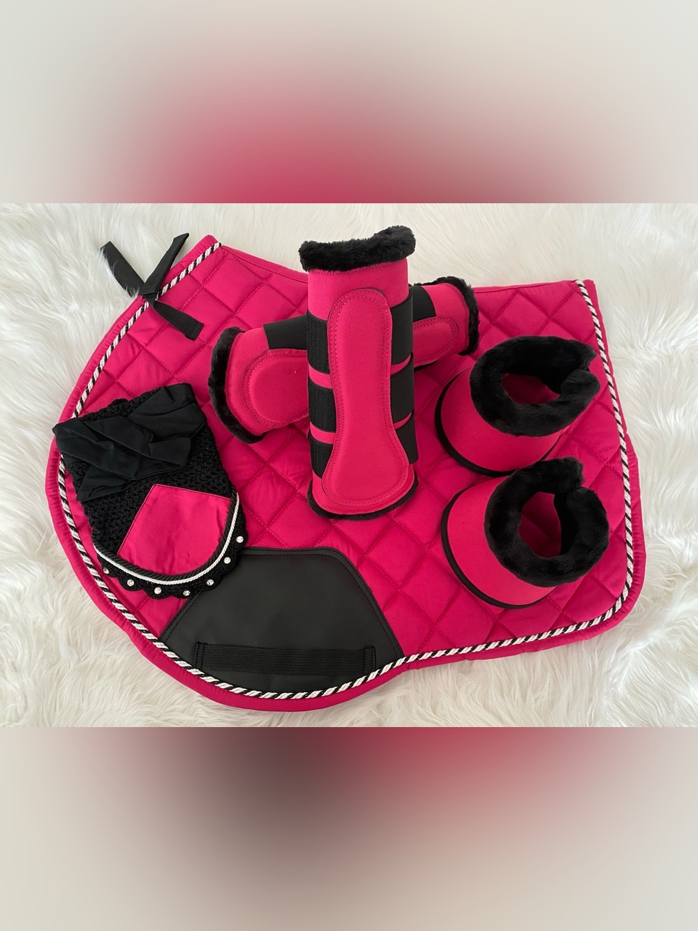 Hot Pink Horse Riding Accessory Set - Brand